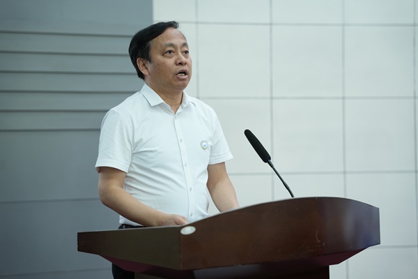 1745983913125258.jpg 段校长.JPG